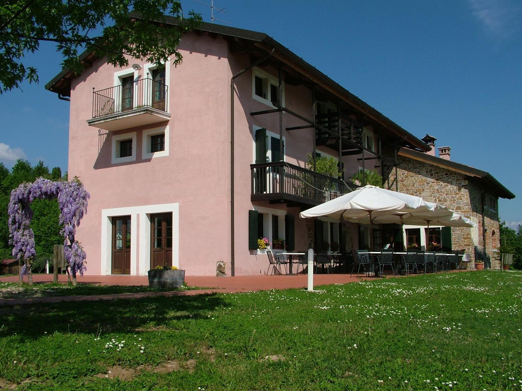 Agriturismo Scacciapensieri Buttrio Exteriér fotografie